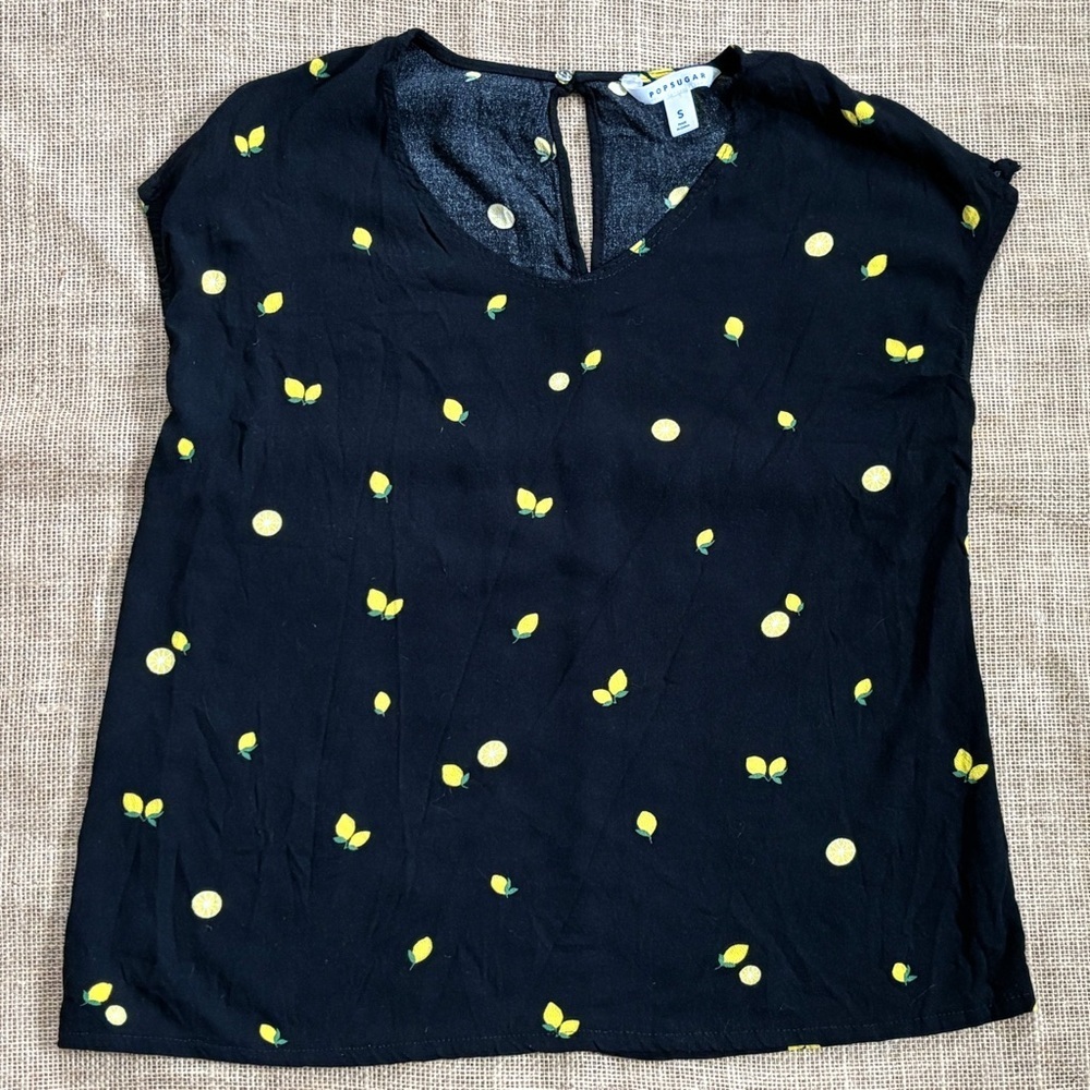 Popsugar Black Yellow Lemon Shirt Size Small Fun Novelty Retro Playful Twee